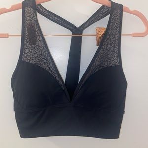 Lululemon Sports Bra Size 6
